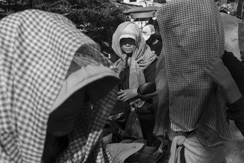 CAMBODIA. Phnom Penh. 5/09/2012: Boeung Kak Lake community preparing a protest in support of Yorm Bopha, arrested the previous day.