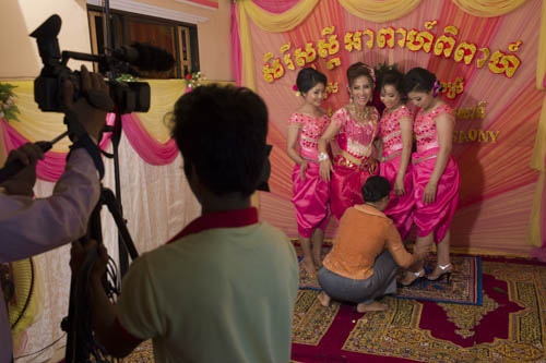 CAMBODIA. Phoum Sdok, Tram Sah (Kampot). 9/11/2012: Wedding of Phou Pok and Khy Saony.