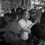 CAMBODIA. Vihear Suor (Kandal). 9/09/2013: Sam Rainsy, President of the opposition CNRP, greeting supporters at a post election results rallye.